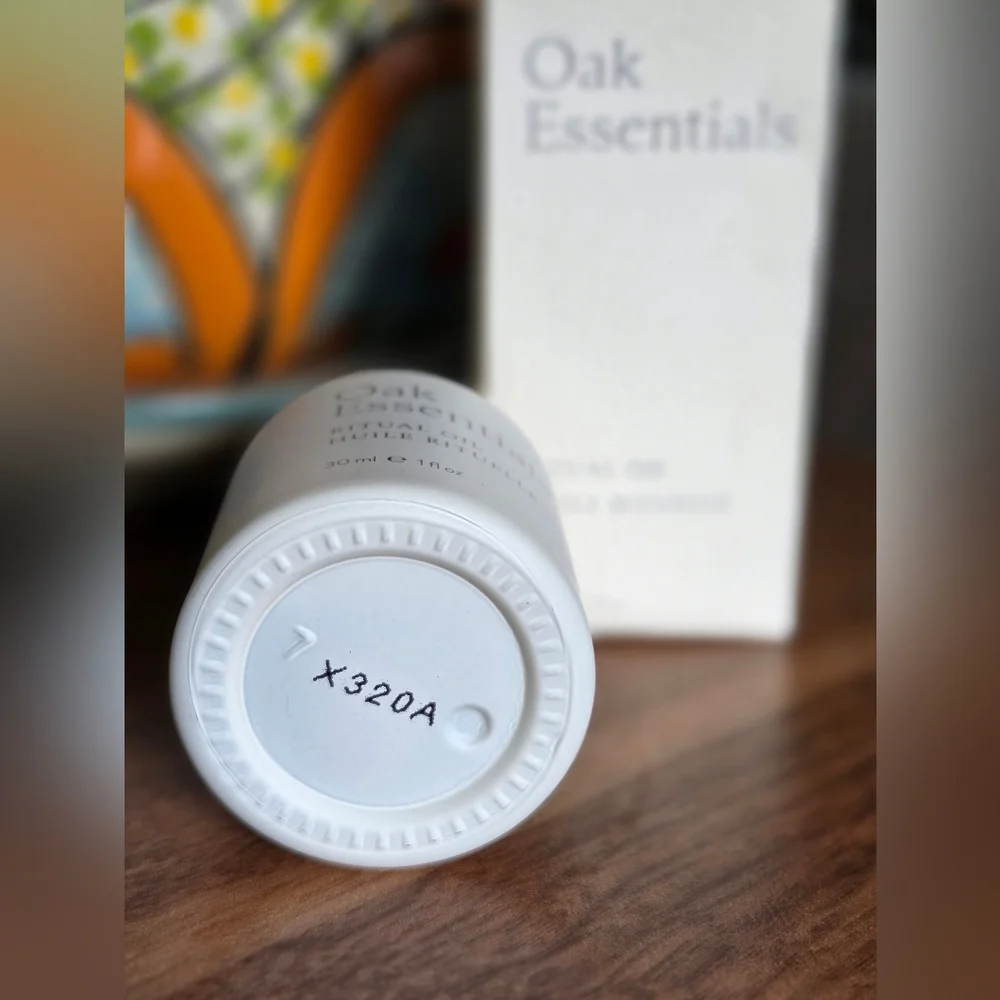 Oak Essentials Ritual Oil NIB - Picture 5 of 5